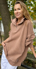 Load image into Gallery viewer, DIANA ZIP NECK - MOCHA
